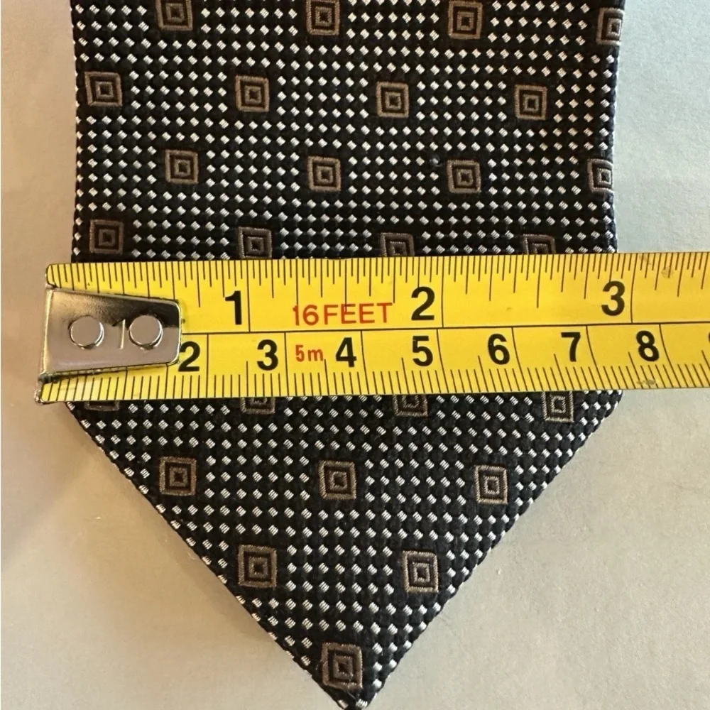 Hugo Boss Silk Neck Tie Black & Gold 3” Wide